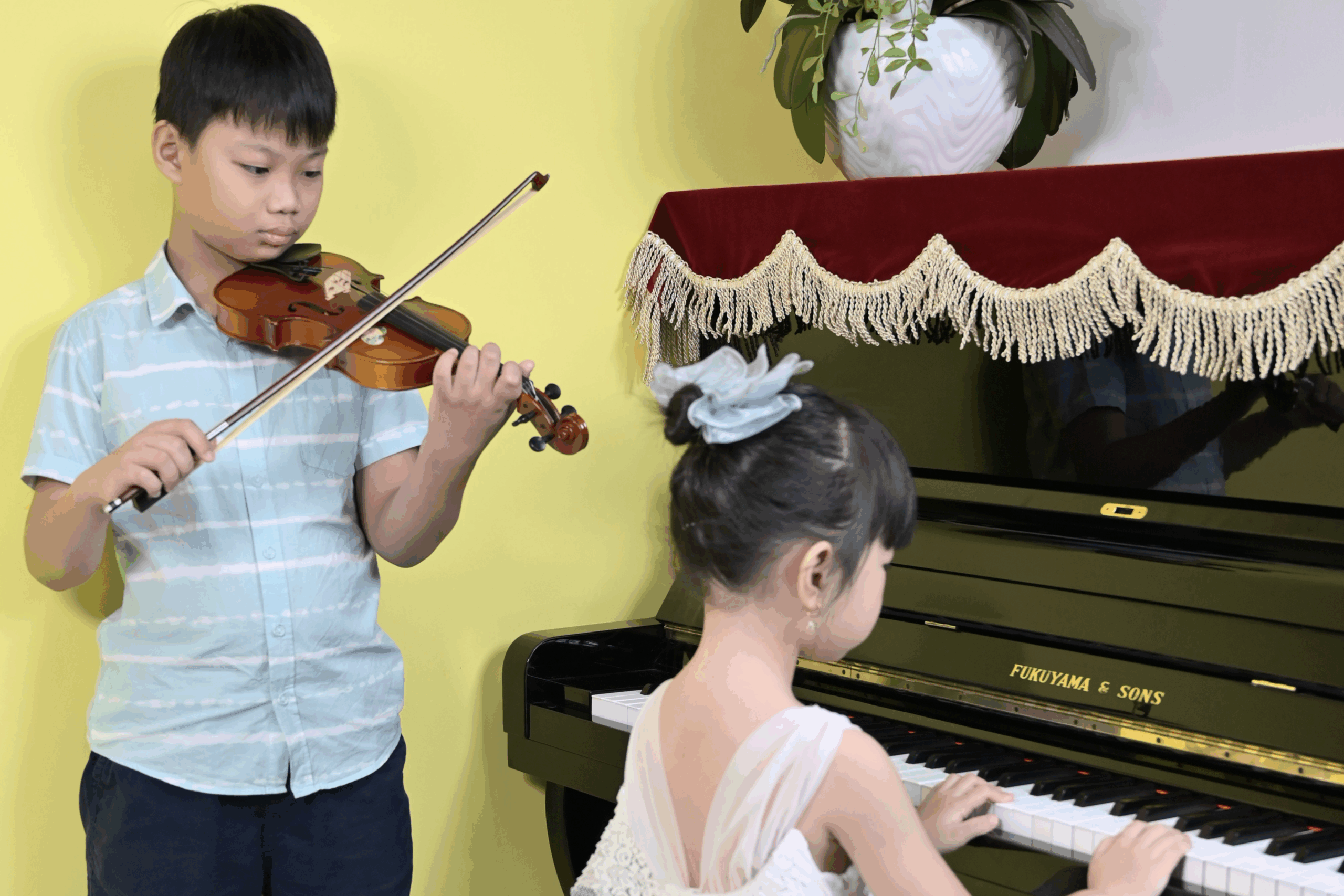 piano 8